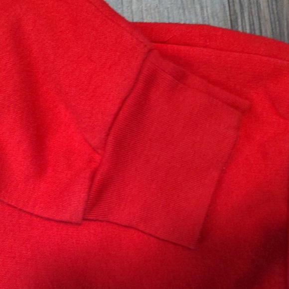 Gap Men's XS Red Crewneck with Maroon Gap Graphic - Picture 5 of 6